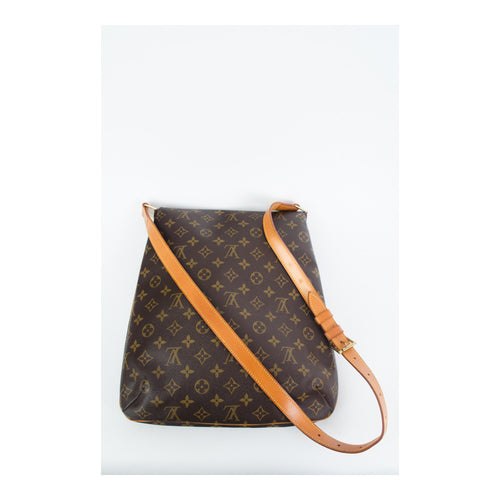 Louis Vuitton Musette - aptiques by Authentic PreOwned