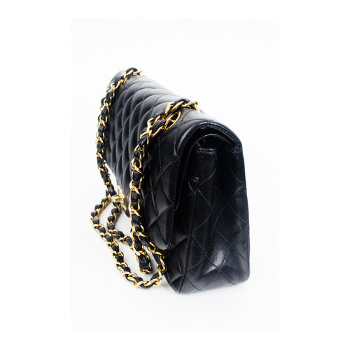 Chanel Matelasse 25 - aptiques by Authentic PreOwned